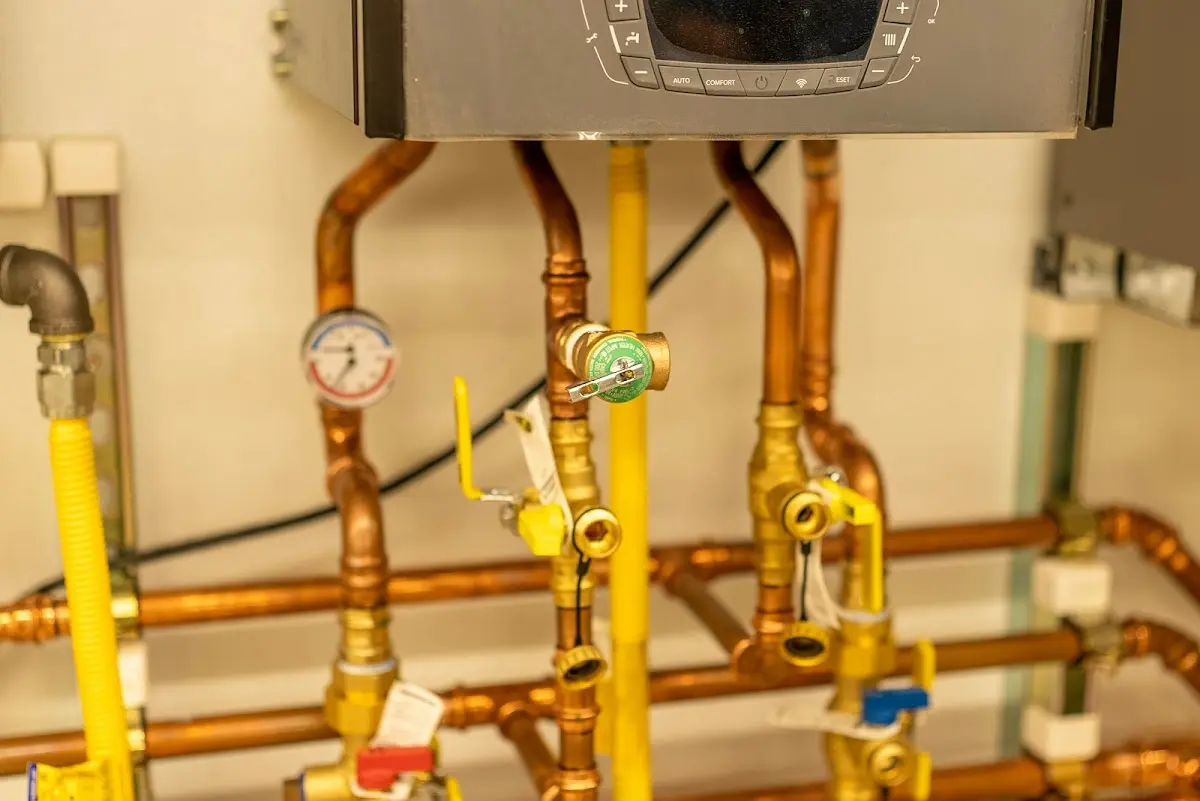 Licensed technician providing Slab Leak Repair for a homeowner in Edwardsville